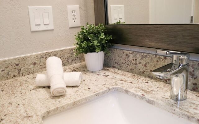 North Seattle Guesthouse