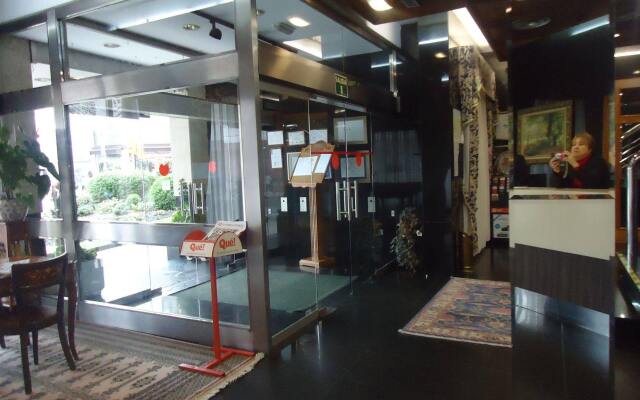 B&B HOTEL Gijón Centro Begoña