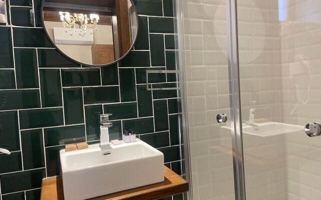 Dionysos 1789 Boutique Hotel