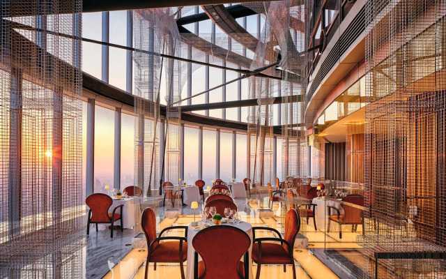 J Hotel, Shanghai Tower