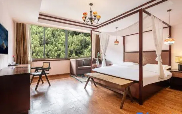 WooYee · Woye Mountain Residence (Four Girls Mountain Store)