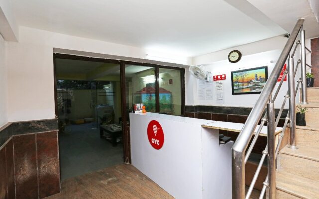 Hotel Golden Tree by OYO Rooms