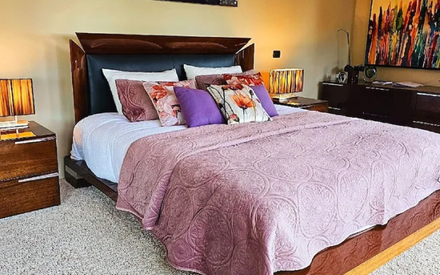 Exclusive Entire Lodge – Guest Rooms – Kaiteriteri