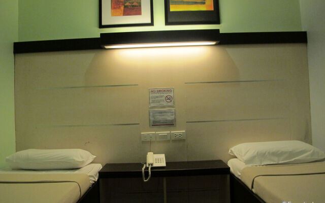 Sugbutel Family Hotel Cebu powered by Cocotel