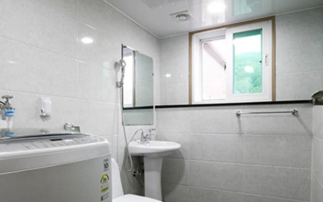 Wonju Hyoeunne Pension