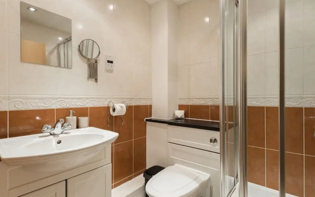 Platinum Apartments Next to London Bridge 9997