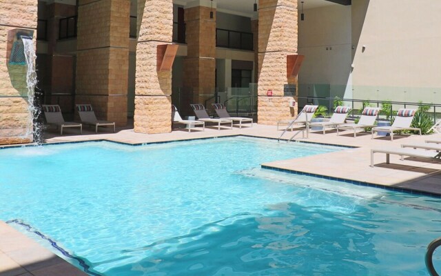 Private Rooftop Terrace WalkScore-4020