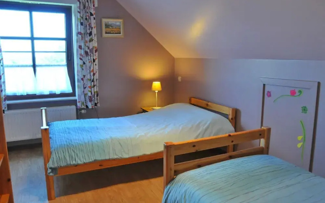Stationed Between Namur and Lige, Holiday Home With Terrace and Garden - фото 2