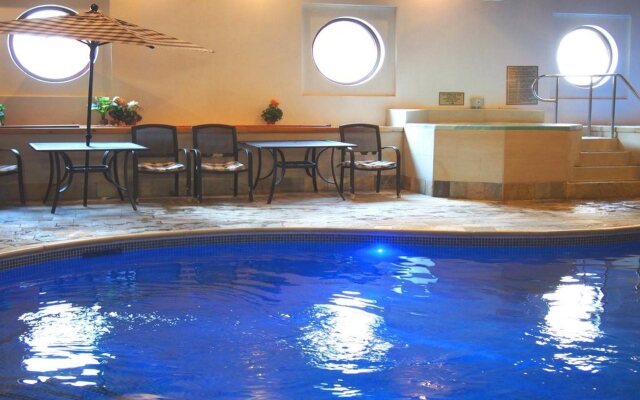Mayfair Hotel