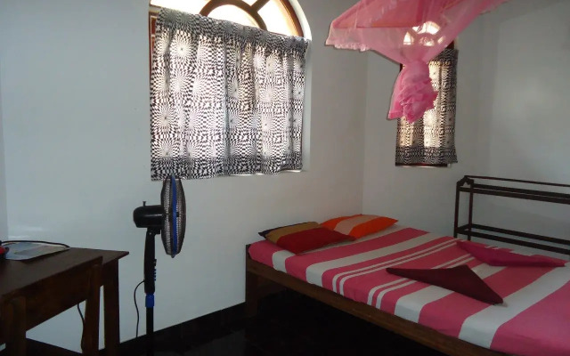 Queen Bee Guest House