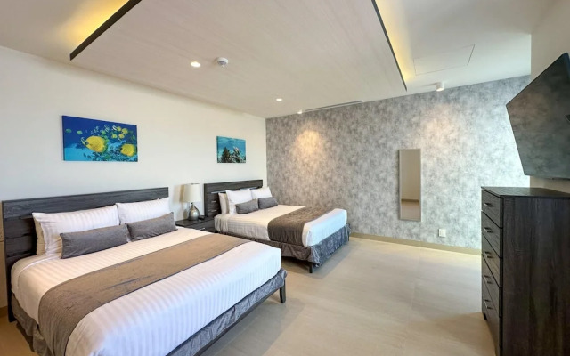 New 3BR Ground Floor Las Palomas Condo