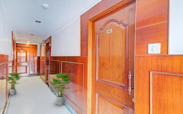 OYO Townhouse 92944 Hotel Pan Asia International