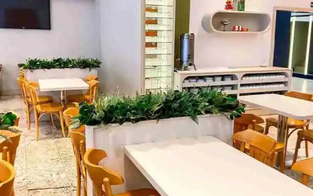 Hotel Zata Econômico