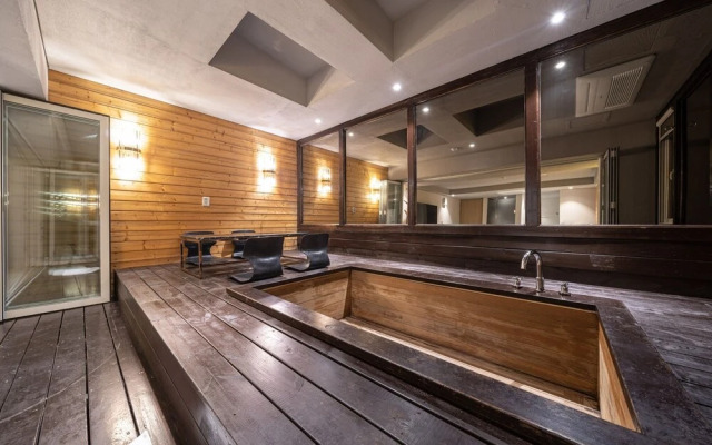 Lexy Hotel