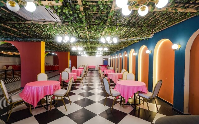 Fabhotel Prime Cloud 9