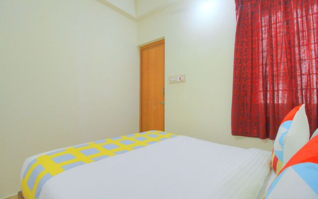 OYO 15856 Home 2BHK Near Rock Beach
