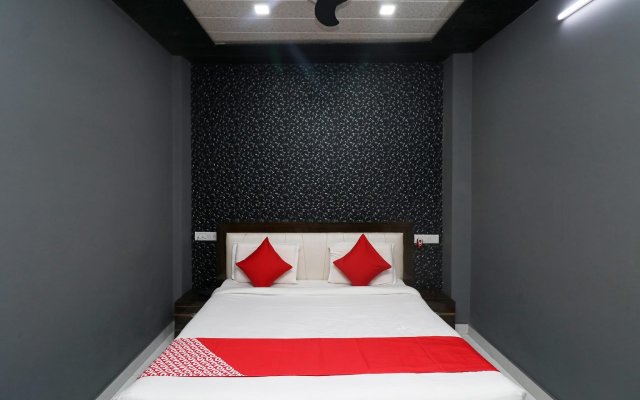 Mv Hotel By OYO Rooms
