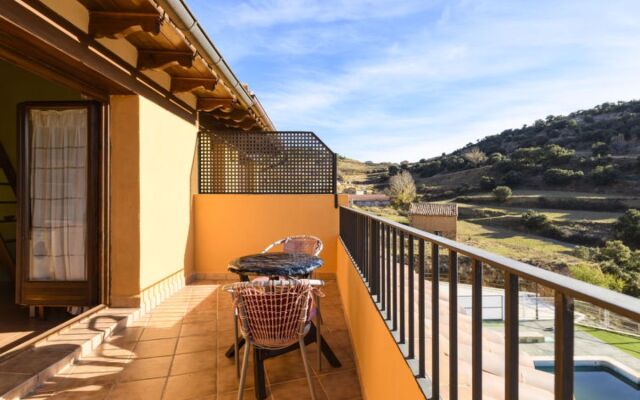 House Angelita Olocau del Rey 15068