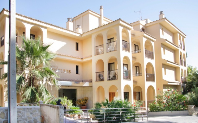 hotelImage