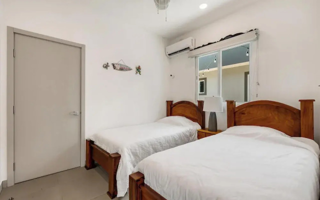 3 min to the Beach Private Pool Villa
