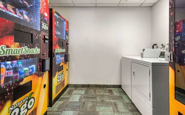 Somerset Lofts, Ascend Hotel Collection