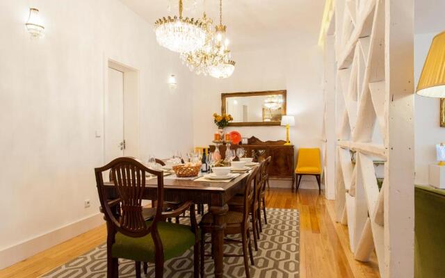 Chiado 4-Bedroom Flat