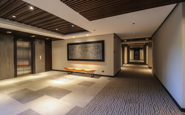 Two Seasons Coron Bayside Hotel