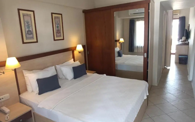 Yalıhan Hotel