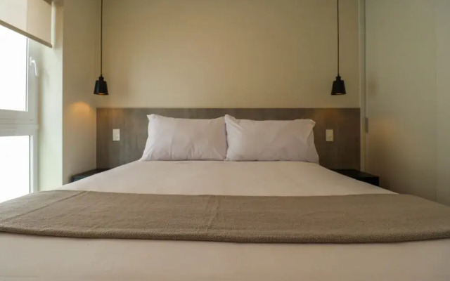 w Sensational 2BR in the Heart of Barranco