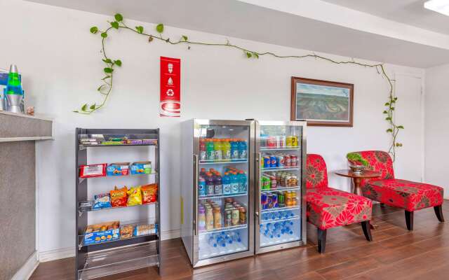 Econo Lodge Woodstock - Shenandoah Valley I-81