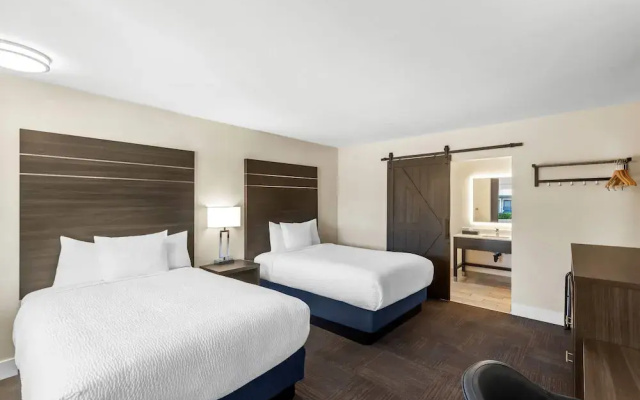 Travelodge Santa Rosa Wine Country