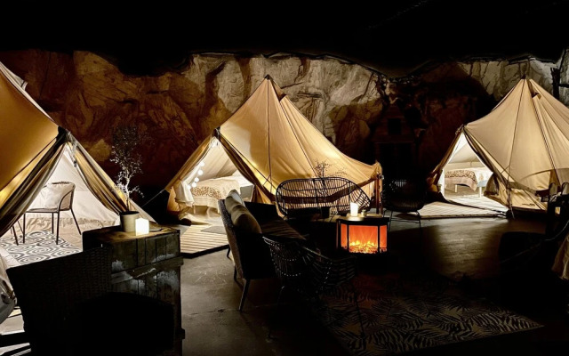 Basecamp NORD - Indoor Camping