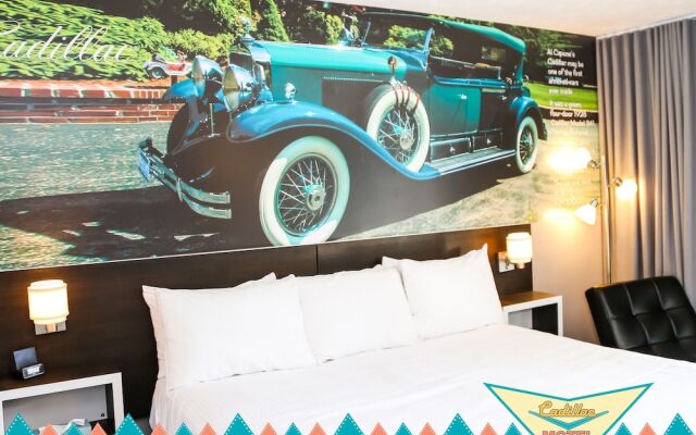 Cadillac Motel