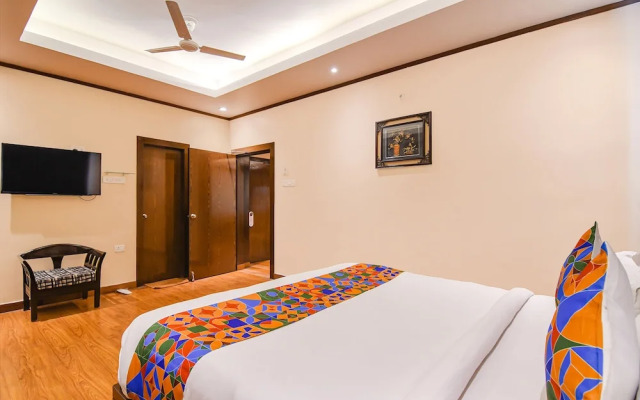 Fabhotel Shivani International