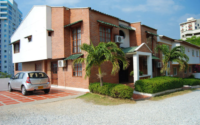 Hotel Brisas Marinas