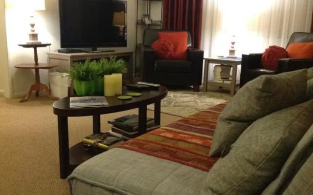 Kudu Apartments & Vacation Rentals