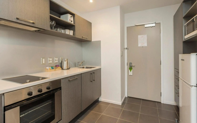 Barclay Suites