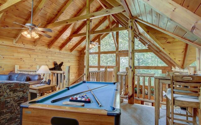 Autumn Leaves 1 Bedroom 1 Bathroom Cabin