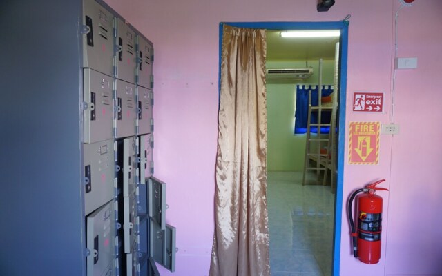 K & M House - Hostel