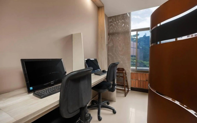 Leblón Suites Hotel