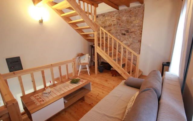 Orpheus and eyrydice boutique apartments