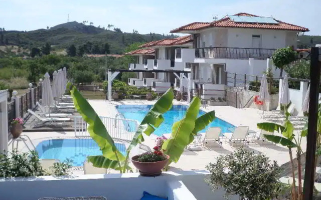 Ampelia Hotel Kassandra
