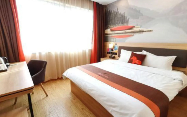 Junyi Chain Hotel (Ningbo Beilun Cinema)