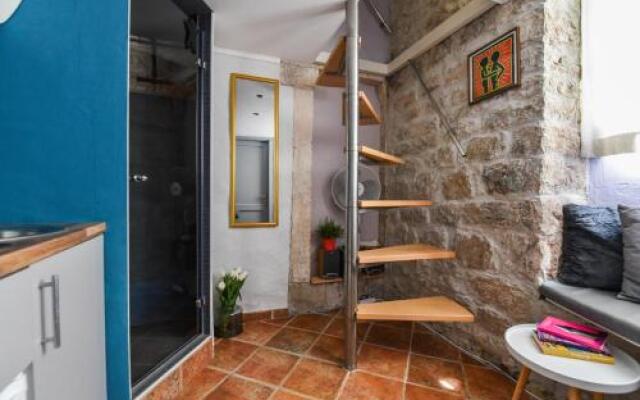 Aurora Tiny Apartment