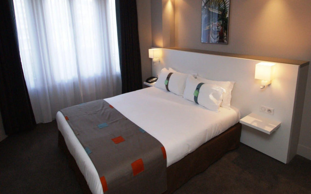 Holiday Inn Paris - Auteuil by IHG