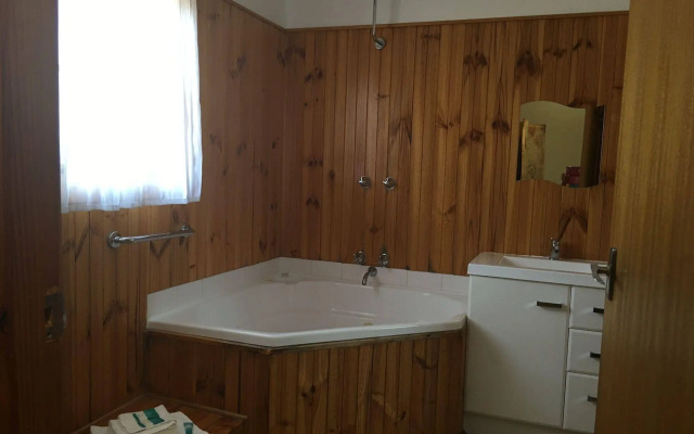 Seppelts View Cabins