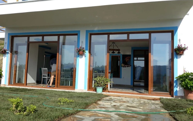 Ada Keki̇ği̇ Pansi̇yon