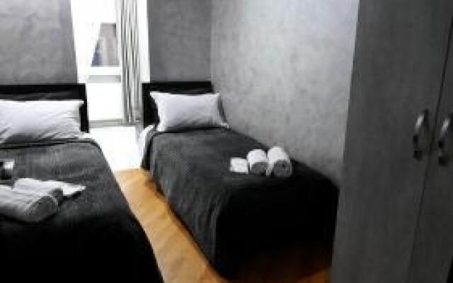 Makos Guest House