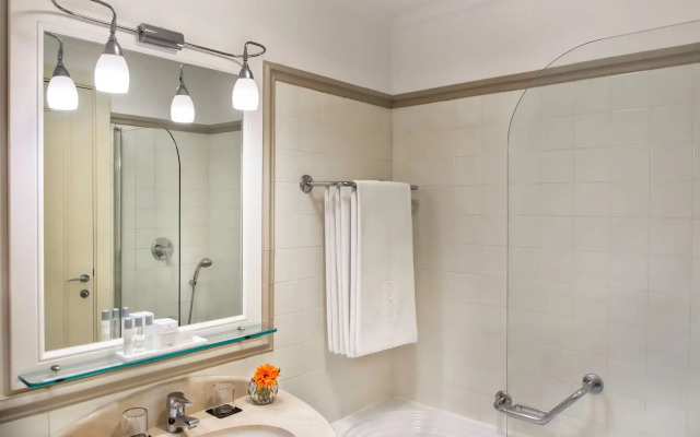 Renaissance Naples Hotel Mediterraneo