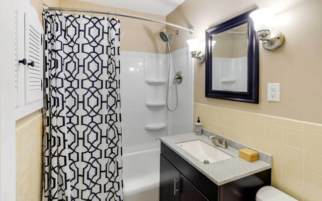 Charming Wichita Home 2 Mi to Downtown!
